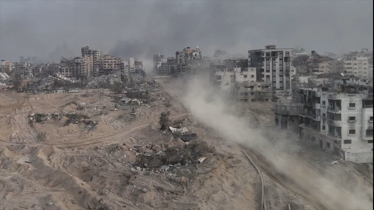 Prăbușirea unei clădiri în Gaza lasă în urmă 20 de morți