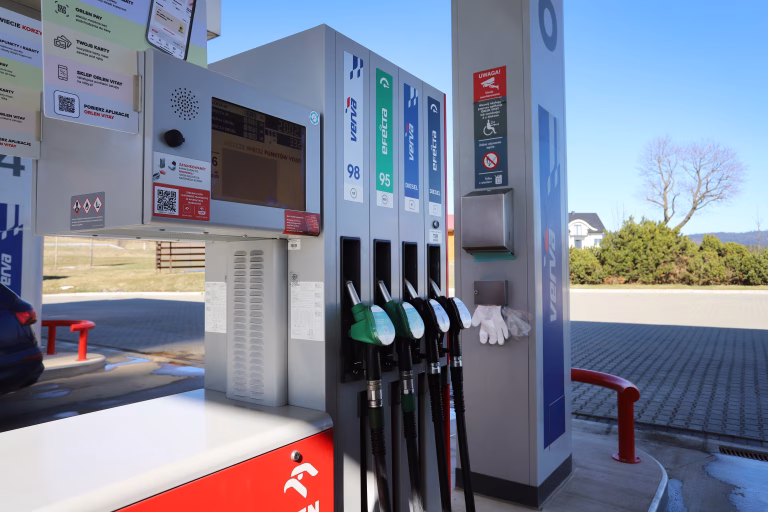 Ministerul Finantelor, motorina standard, preturi benzina Romania, prețuri carburanți, stațiile Petrom