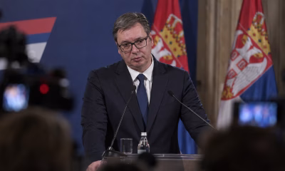 Vučić își recunoaște înfrângerea. Sfârșitul unei epoci în Serbia, după 14 ani de dominație politică