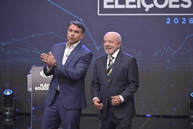 Lula și Flavio Bolsonaro, la egalitate înaintea turului doi