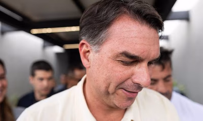 Flávio Bolsonaro a ajuns în SUA pe o rută ocolitoare