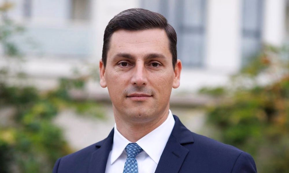 PNL va susține guvernul Luca Niculescu cu un acord ferm