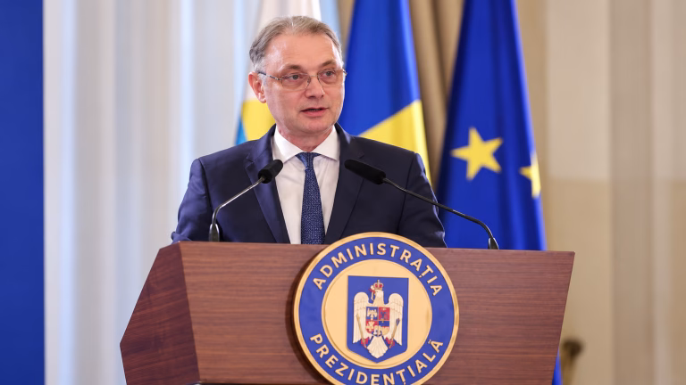 Guvernul Luca Niculescu, la vot cu șanse de învestire