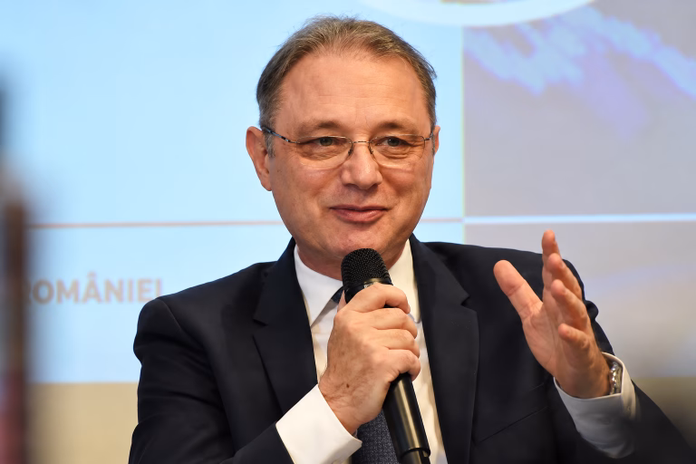 Luca Niculescu începe negocierile pentru formarea Guvernului