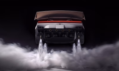 Tesla a prezentat noul Roadster, supercarul electric care poate zbura