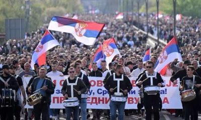 Mii de susținători ai lui Vucic la lansarea candidaturii
