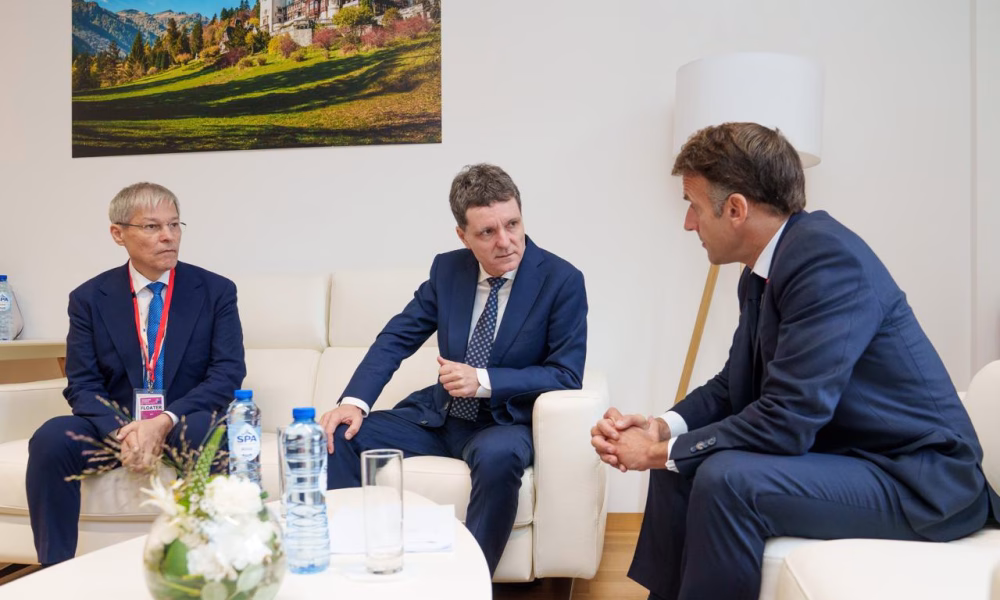 Dacian Cioloș absent din fotografia lui Nicușor Dan