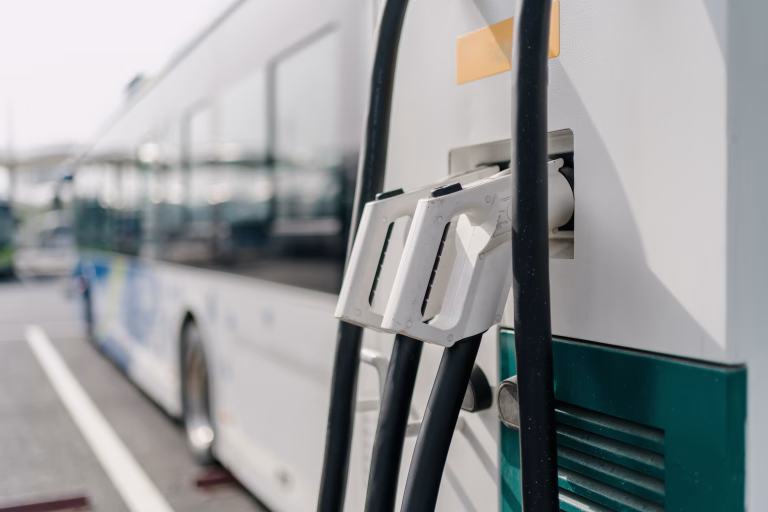 Bucureștiul achiziționează 95 de vehicule electrice pentru transport
