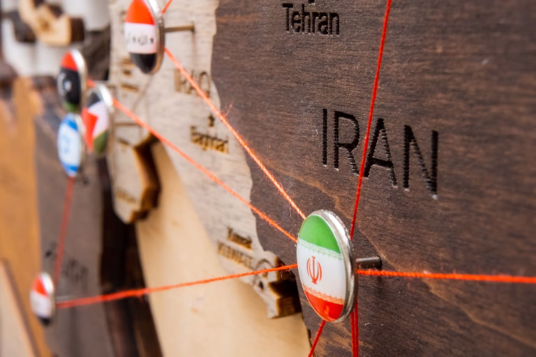 Iranul, presat să facă concesii nucleare ca să evite atacuri