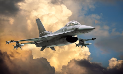 Piloți români de F-16 au doborât două drone deasupra apelor teritoriale ale României
