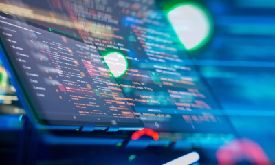 Breșe în PHP găsite cu IA, site-uri suspendate