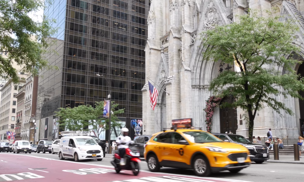 Arhiepiscopia New York-ului, acord de 800 de milioane