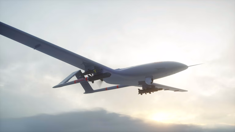 Un soldat rănit, evacuat în premieră cu o dronă de atac